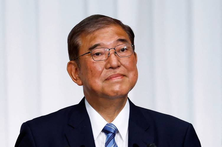 石破茂就“黑金”丑闻致歉 称接受民众批判和众议院选举结果