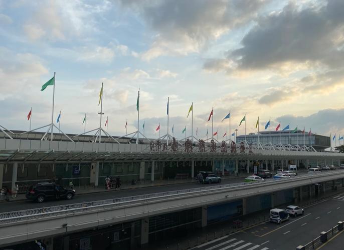 三亚凤凰机场2023年运送旅客2177.6万人次