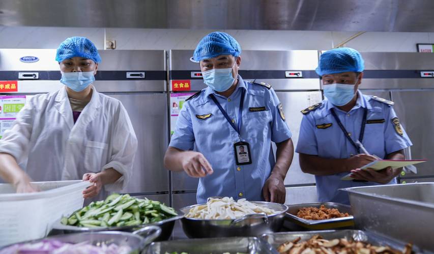 擦亮食品安全内部监督的眼睛
