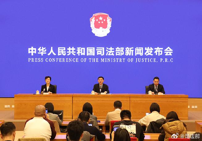 上半年全国新收行政复议案件逾二十九万件
