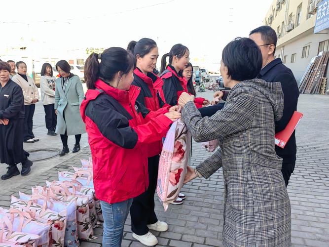 情暖职工!长沙市总工会“送政策 送温暖”下基层活动启动