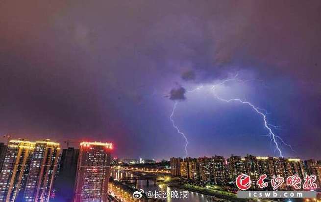 湖南省祁阳县发布雷雨大风蓝色预警_1