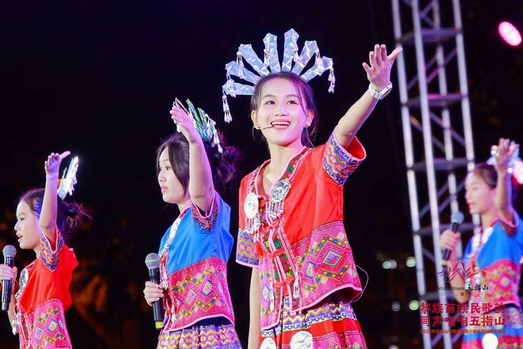 五指山市首届海岛少数民族民歌大奖赛选拔赛今晚开唱