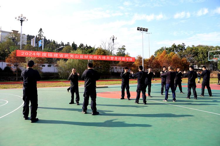 砺兵强警 以训促战∣南涧交警集中开展2024年第二期全警实战大练兵
