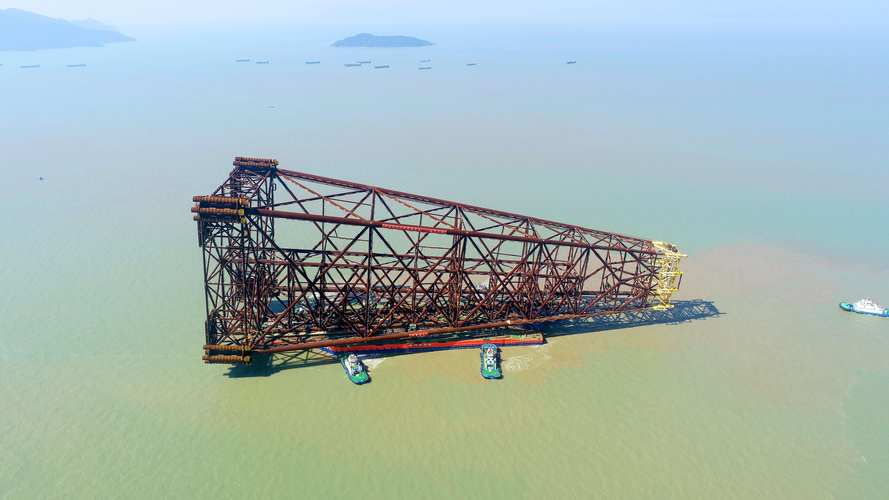 亚洲第一深水导管架“海基二号”建造完工 工程刷新多项亚洲纪录