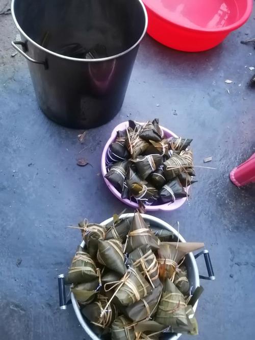 端午临近粽飘香 粤式粽子进入出口高峰期
