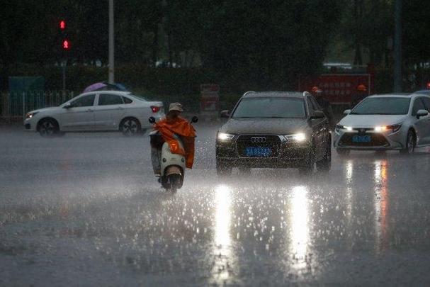 雨水不断!明天,云南部分地区有中到大雨、暴雨“现身”